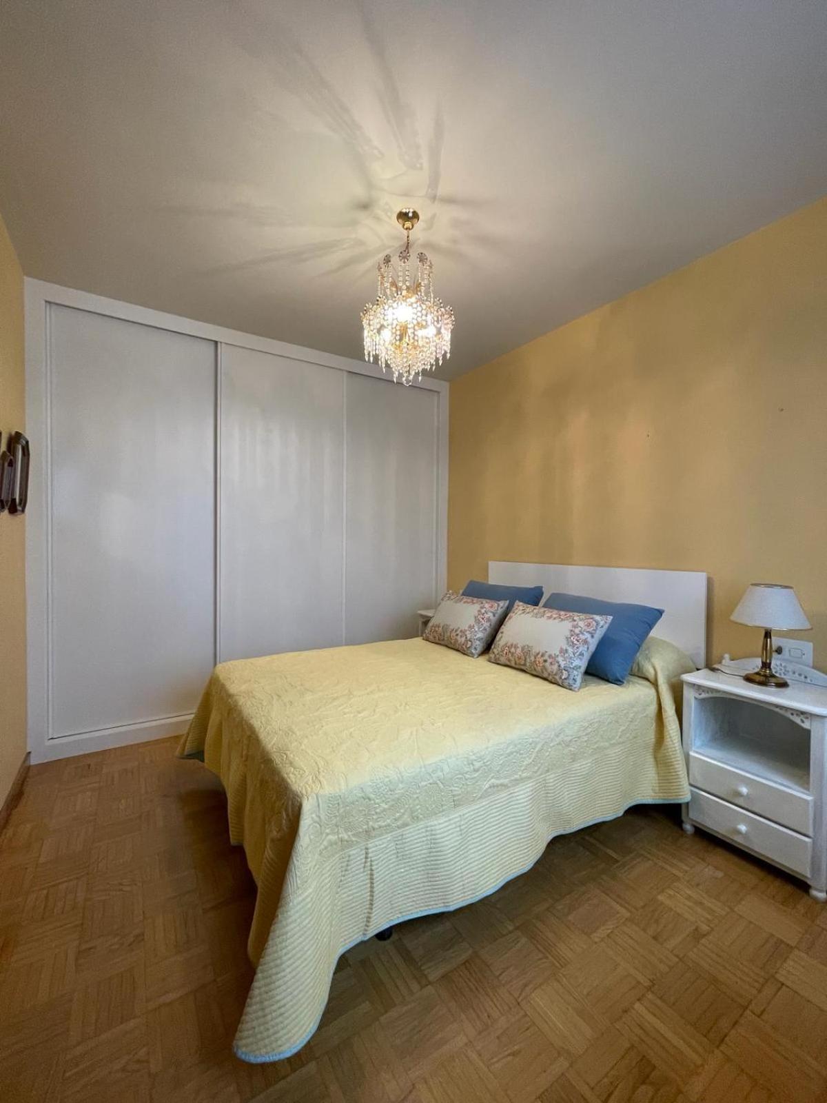 Apartamento Curros Enriquez 캄바도스 외부 사진