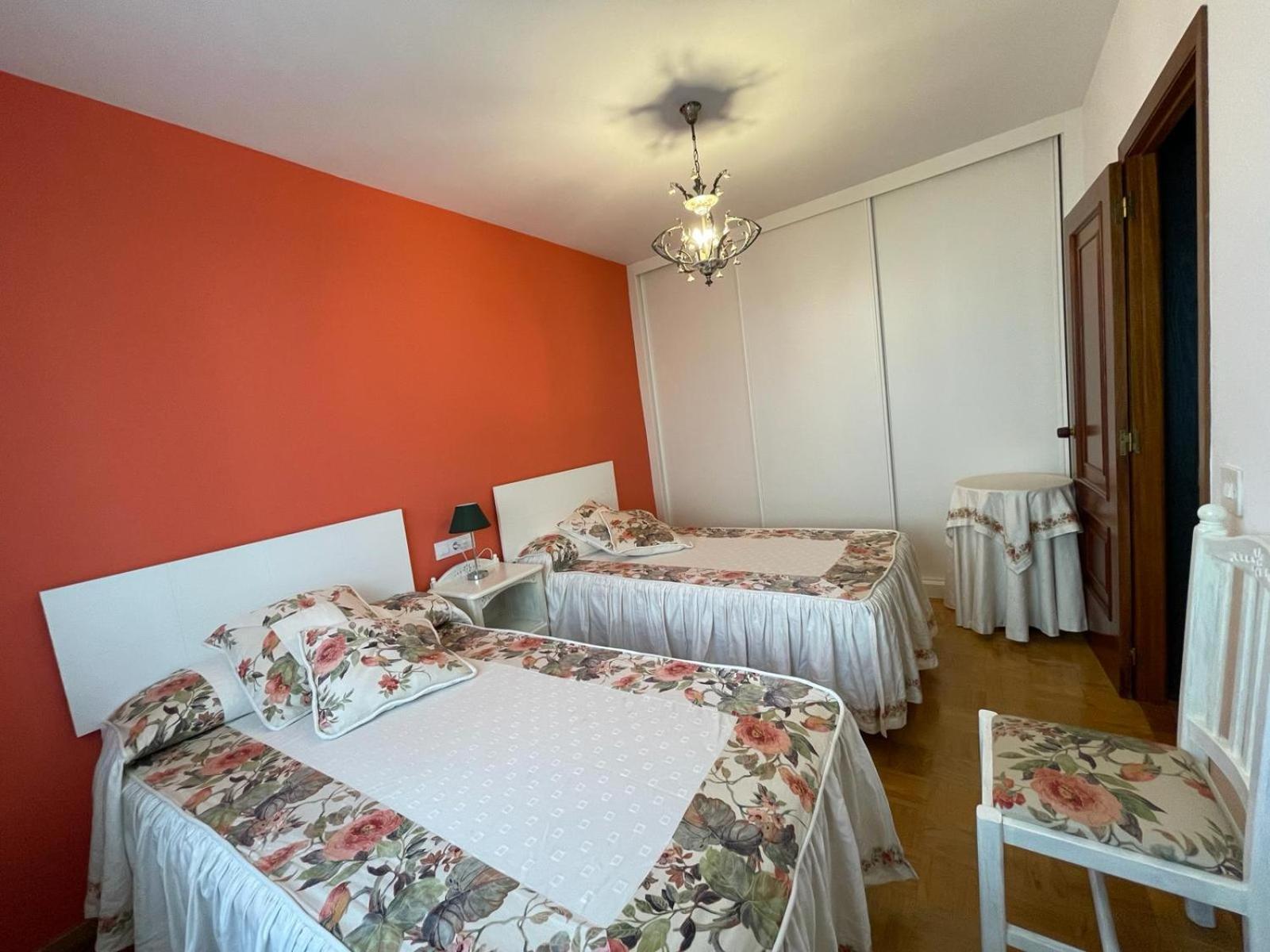Apartamento Curros Enriquez 캄바도스 외부 사진